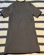 Nicole Miller Black Sleeveless Shift Dress with Circle Guipure Lace Trim at Neckline and Hem — listing 3