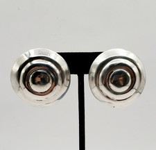 Taxco Sterling Silver Modernist Dangle Earrings with Geometric Dot Pattern — listing 3