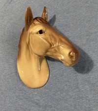 Vintage Ceramic Three Horse Heads Wall Plaque, Chalkware/Ceramic Airbrushed Equestrian Wall Art — listing 6