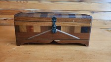 Handcrafted Wooden Marquetry Quilt-Pattern Hinged Keepsake Box — listing 6