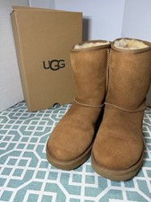 UGG Australia Classic Short Boots in Chestnut Suede — listing 2