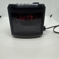 GE Click Alarm Clock Radio Model 7-4606WHB, White/Yellowish — listing 4