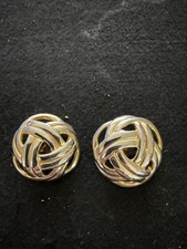 Vintage Gold Tone Love Knot Clip-On Earrings — listing 2
