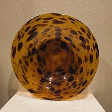 Tortoiseshell Art Glass Vase with Ruffled Pinched Rim — listing 2