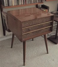 Vintage Webcor Tube Phonograph Console with Diamond Weave Grille Cloth — listing 4