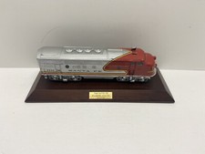 1948 Santa Fe F3 Diesel Engine Display Model by Lionel — listing 3