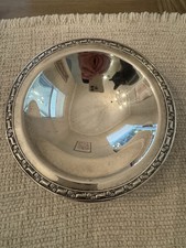 Oneida Silversmiths Silverplate Bowl with Repoussé Floral Design — listing 3