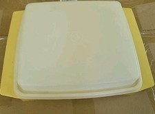 Vintage Tupperware Deviled Egg / Egg Keeper Serving Tray with Domed Lid, Harvest Gold — listing 3