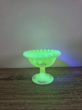 Vintage Custard Uranium Glass Footed Rose Bowl with Scalloped Rim — listing 4
