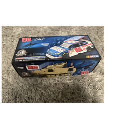 Dale Earnhardt Jr. #88 National Guard 2008 Impala SS 1:24 Diecast — listing 3