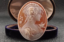 Hand-Carved Shell Cameo Brooch/Pendant in 14K Yellow Gold Frame, listing 4