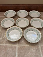 Pope-Gosser China Gold Band Covered Sugar Bowl with Matching Cups and Saucers — listing 3