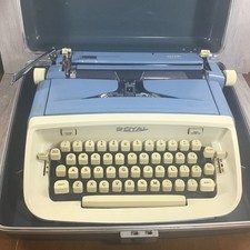 Royal Safari Portable Manual Typewriter with Case — listing 4