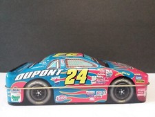 Jeff Gordon #24 NASCAR Car-Shaped Collectible Tin with 6 Sealed Pins/Magnets Set — listing 6