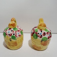Vintage Japanese Hand-Painted Ceramic Jug-Form Salt & Pepper Shakers in Basket