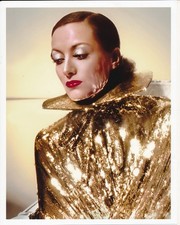 Joan Crawford 1930s MGM Fan Photo / Premium Portrait Card, Facsimile Signature