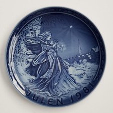 Grande Copenhagen 1981 Christmas Plate 'Den lille Pige med Svovlstikkerne i Nyhavn' (The Little Match Girl in Nyhavn) by Frode Bahnsen — listing 5