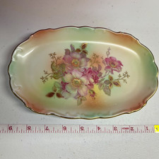 White Porcelain Dinner & Salad Plates with Gold Scalloped Rims (Bundled Set) — listing 4