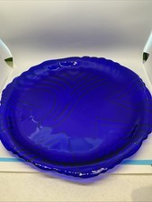 Vintage 1970s Cobalt Blue Glass Serving Tray with Silver-Tone Wire Basket Stand — listing 4