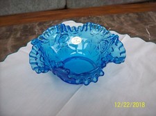 Vintage Blue Ruffled Edge Ribbed Glass Brides Bowl — listing 4