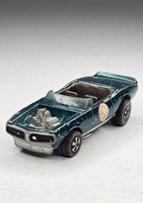Vintage Die-Cast Hot Rod with Exposed Chrome Engine and #8-Ball Graphics (Pink/Magenta) Matchbox — listing 5