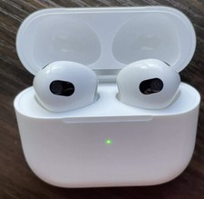 Apple AirPods (3rd Generation) with MagSafe Charging Case — listing 5