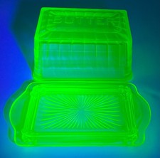 Vintage Green Uranium Glass Butter Dish Top / Lid with Embossed "BUTTER" Lettering — listing 6