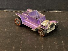 1968 Hot Wheels Redline Hot Heap - Green with White Interior — listing 6