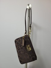 Coach Madison Op Art Sateen Large Wristlet in Pink — listing 2