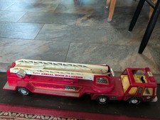 Vintage Nylint Pressed-Steel Aerial Ladder Fire Truck with Trailer — listing 6