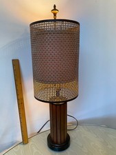 Mid-Century Modern Sculptural Walnut and Brass Table Lamp, listing 3