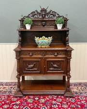 Antique Italian Renaissance Revival Carved Walnut Breakfront Sideboard / Credenza, 72" x 47" x 25"