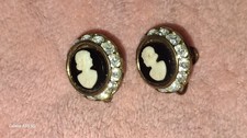 Vintage Carved Shell Cameo Clip-On Earrings — listing 4