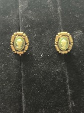 Vintage Carved Shell Cameo Clip-On Earrings — listing 3