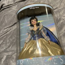 Disney Snow White & Seven Dwarfs Musical Snow Globe 'Heigh-Ho' — listing 4