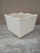 3D Printed Fluted Cylindrical Planter / Vessel — listing 4