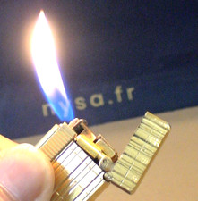 Vintage Colibri Gold-Tone Flint Lighter with Diamond-Cut Pattern — listing 2