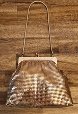 Glomesh Vintage White Enamel Mesh Evening Shoulder Bag with Gold Clasp — listing 3