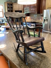Vintage Hitchcock-Style Stenciled Windsor Rocking Chair Cream Painted — listing 2