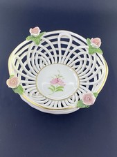 Levante Spanish Porcelain Lattice Basket with Pink Rose Bouquet — listing 6