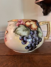 Pair of Hand-Painted Porcelain Grape Cabinet Plates with Scalloped Gold Rim — listing 3