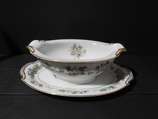 Noritake Laurette Gravy Boat with Attached Underplate — listing 3