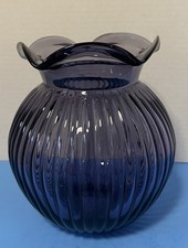 Vintage Threaded Amethyst Art Glass Vase — listing 4