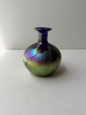 Art Glass Iridescent Pulled Feather Bud Vase with Gold/Green Aurene Finish