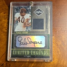 2006 Leaf Limited Legends Gale Sayers Game-Worn Jersey Autograph Football Card — listing 2