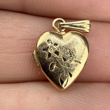 Vintage Gold-Tone Heart Locket Pendant, Possibly Gold-Filled, Engraved Detail — listing 6