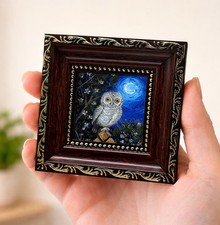 Vintage Original Oil Painting of Horned Owl with Daisies, Signed Hogan, Wood Frame — listing 5