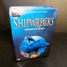 Underwater Shipwreck Scene Collector Plate in Porthole Frame — listing 3