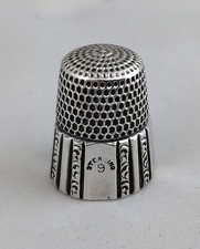 Antique Simons Brothers Sterling Silver Thimble, Patented Dec 3 1889, Size 9 — listing 5