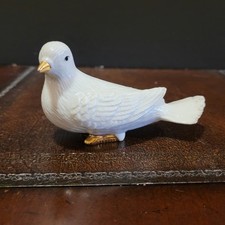 Pair of White Ceramic Bird Figurines with Gold Accents (Dove/Duck) — listing 5